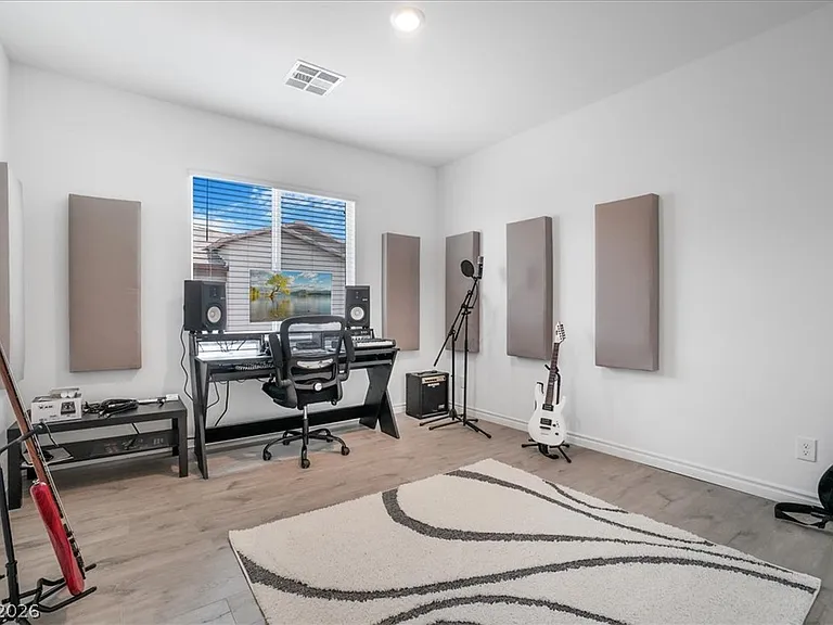 1529 Eva Crossing Pl — Photo 20