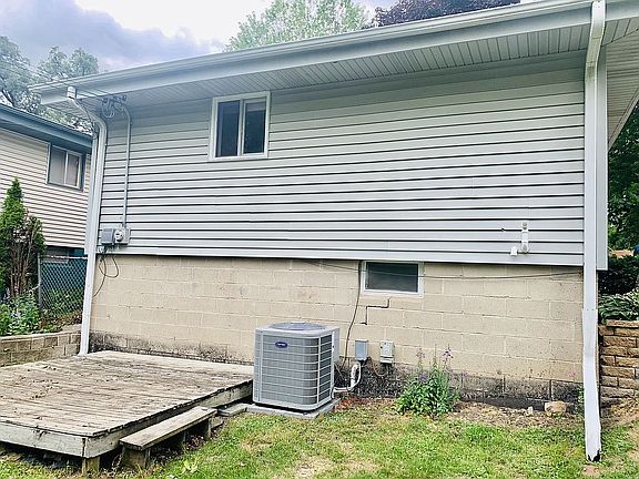 2nd image of 4215 Ottawa Ave S