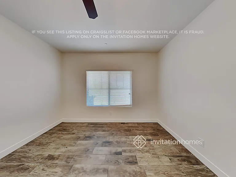 2105 N 211th Dr — Photo 10