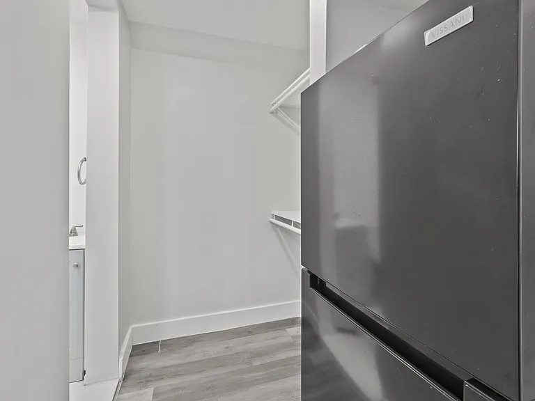 620 Sudderth Dr #5 — Photo 11