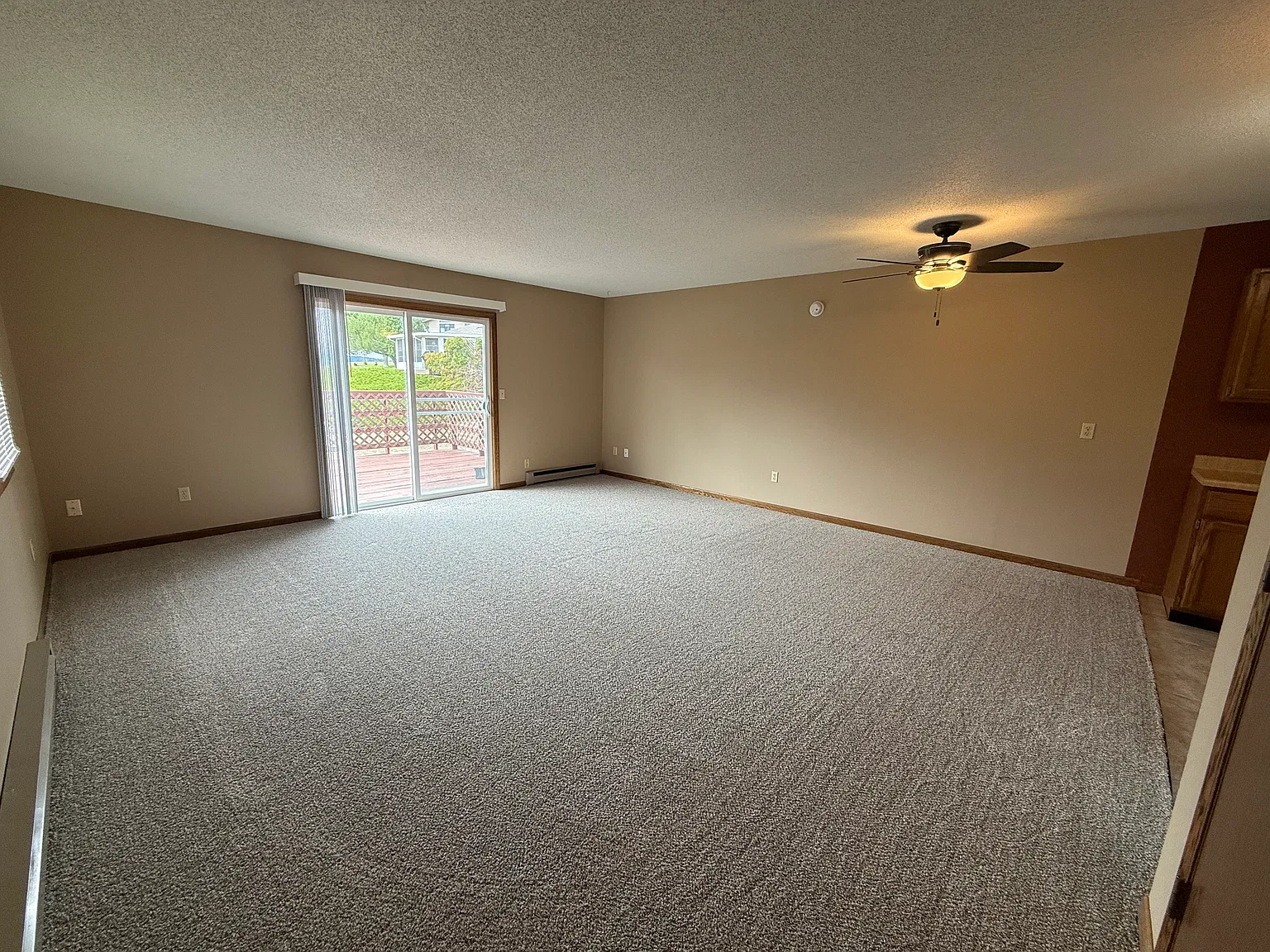 2 bed, $1,650 — Photo 2