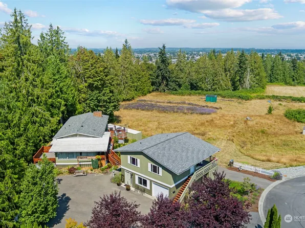 125 W Rue Lavande Lane, Sequim, WA 98382