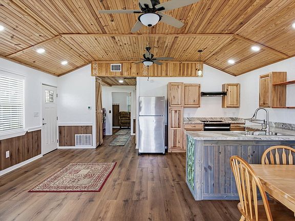 4th image of 7040 County Road 131b