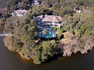 5 Weather Shr, Hilton Head Island, SC 29928