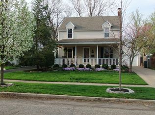 536 Richards Rd, Columbus, OH 43214