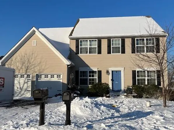 1828 Stoneford Ln, Palmyra, PA 17078