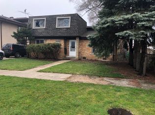 4016 W 106th St, Oak Lawn, IL 60453
