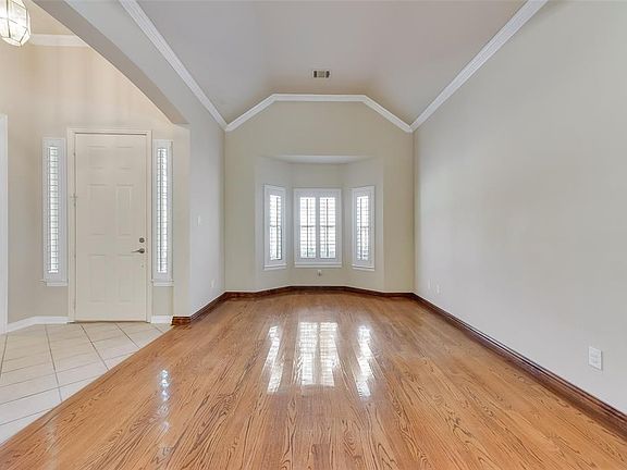 4th image of 4422 Laney Ct