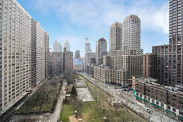 Sold by Corcoran | media 10