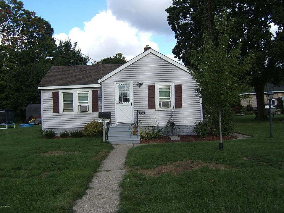 1st image of 8755 Blaine St