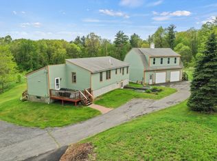 279 Legate Hill Rd, Leominster, MA 01453