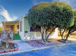 4582 E Royal Club Way, Las Vegas, NV 89103