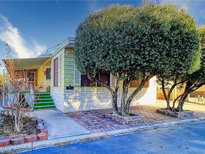 4582 E Royal Club Way, Las Vegas, NV, 89103