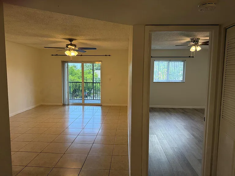 255 S Cypress Rd #339 — Photo 6