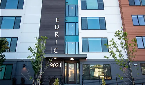 Edric Apartments Photo 1