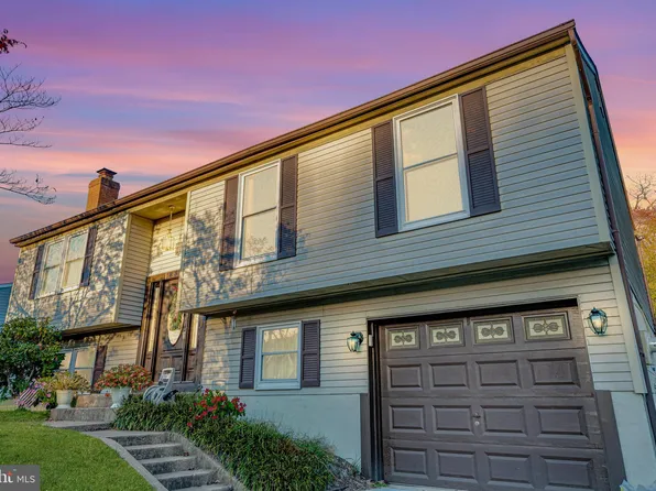 8323 Dubbs Dr, Severn, MD 21144