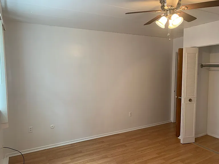 730 S. Negley — Photo 20