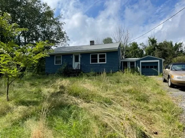 40 Wahlstrom Ln, Jefferson, MA 01522