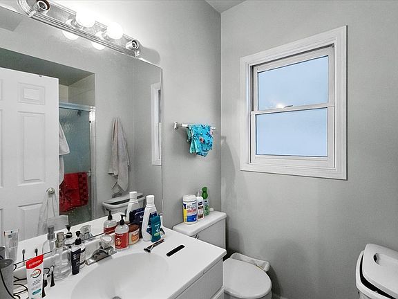 4th image of 1434 W Cortez St APT 1