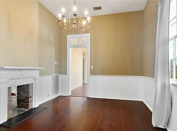 5th image of 719 Antonine St