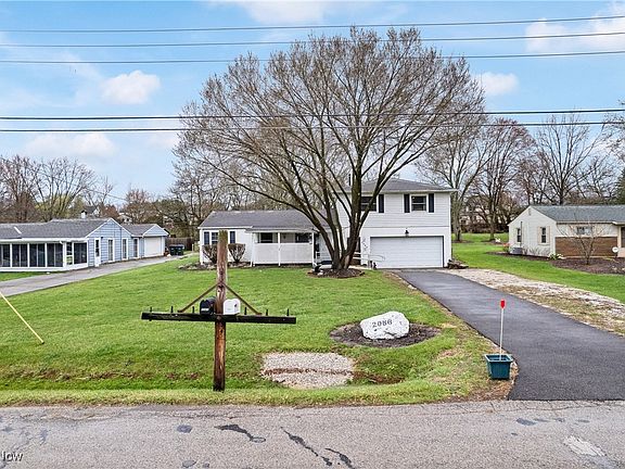 4th image of 2086 Vincent Dr