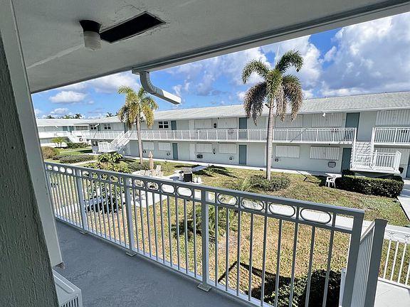 4th image of 2552 S Federal Hwy APT 18