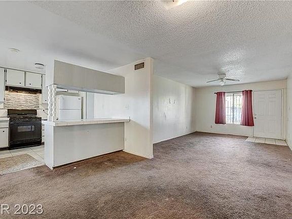 4th image of 3303 Marionette Ave