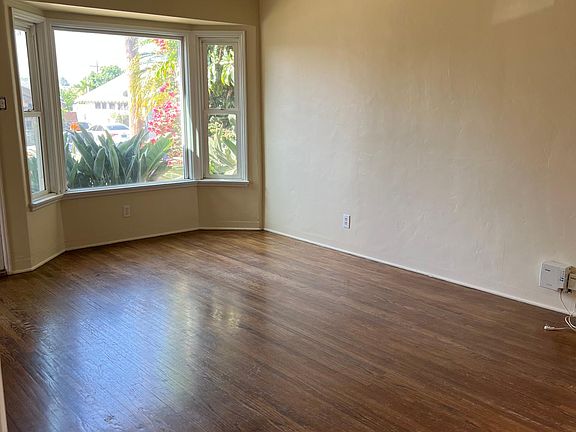 5th image of 3823 E 14th St
