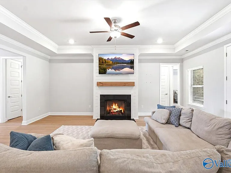 168 Clift Creek Dr — Photo 19