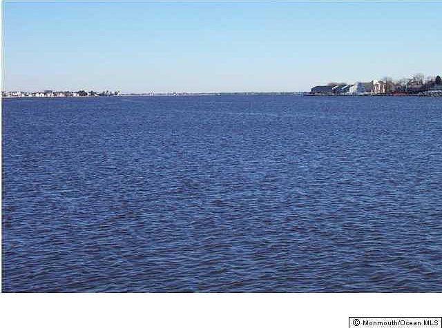 2nd image of 3 Bay Way