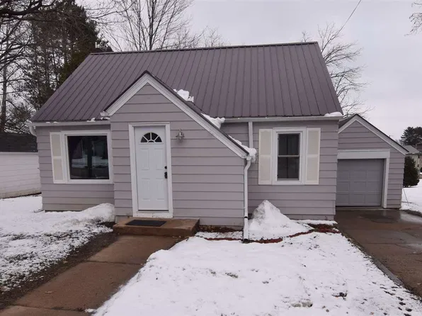1016 N Main St, Marion, WI 54950