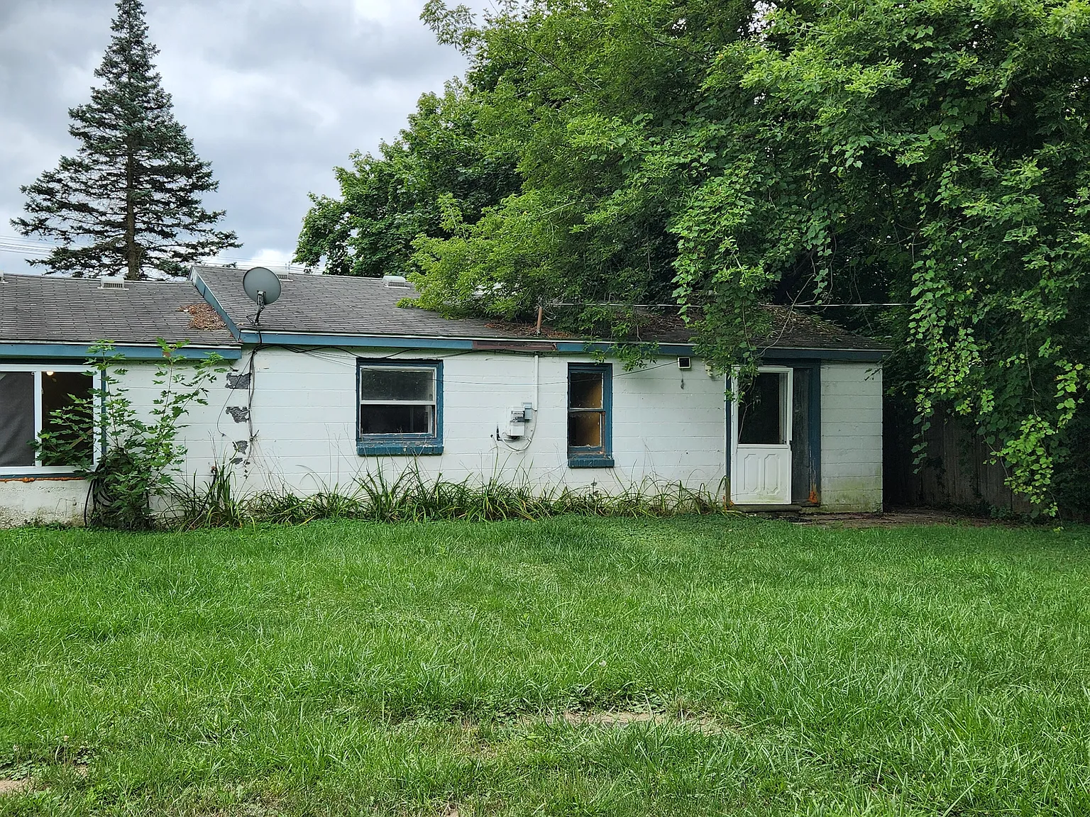 4 bed, 1192 sqft, $800 — Photo 2
