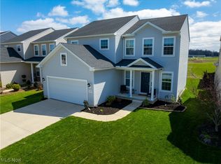 37475 Amber Way, North Ridgeville, OH 44039