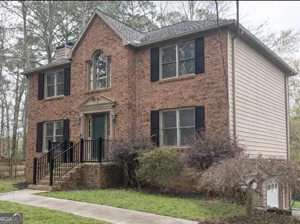 475 Anthony Dr, Tyrone, GA 30290