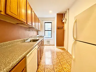 Rented by Bohemia Realty Group