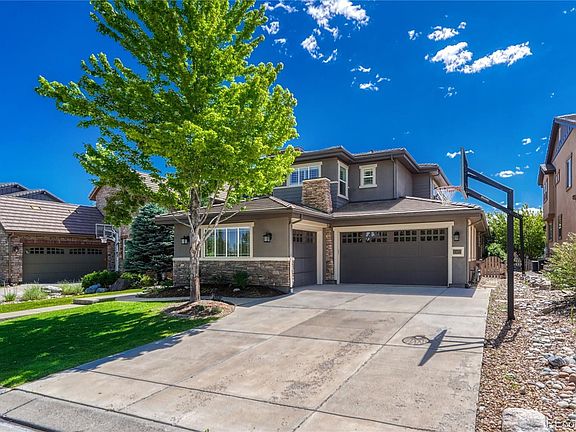 3rd image of 10482 Marigold Court
