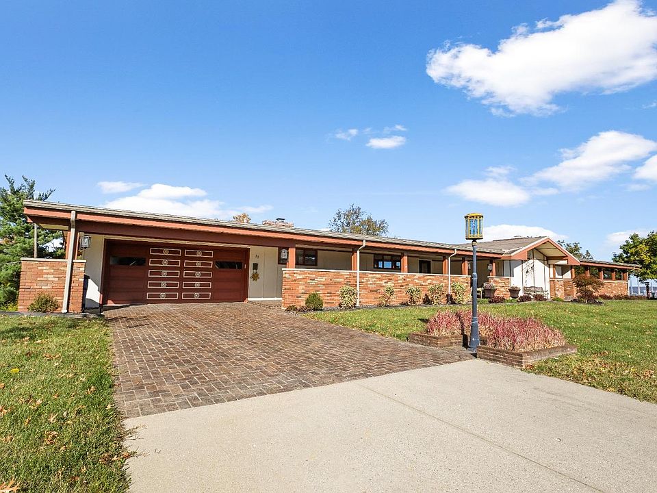 1st image of 33 Edgewood Dr Lot 42-43