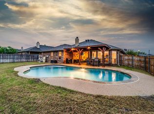 1313 Delaware Dr, Midlothian, TX 76065