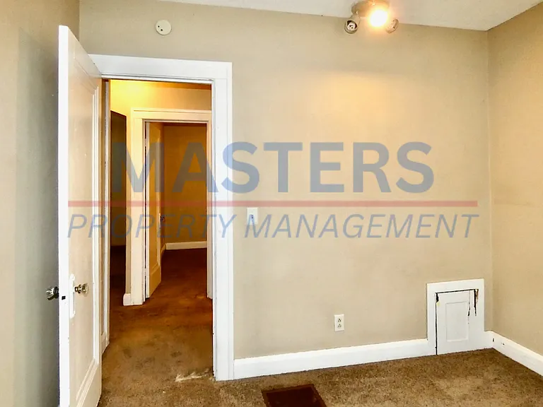 1133 Parkside Blvd — Photo 11