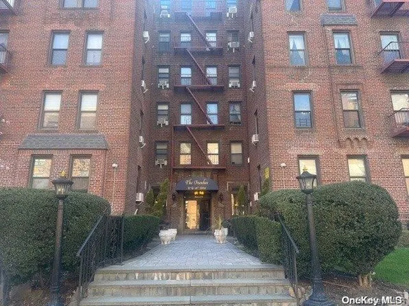 83-84 116th Street #2B, Richmond Hill, NY 11418