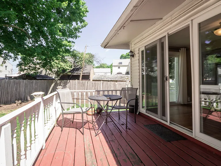 32 Hamilton Rd — Photo 25