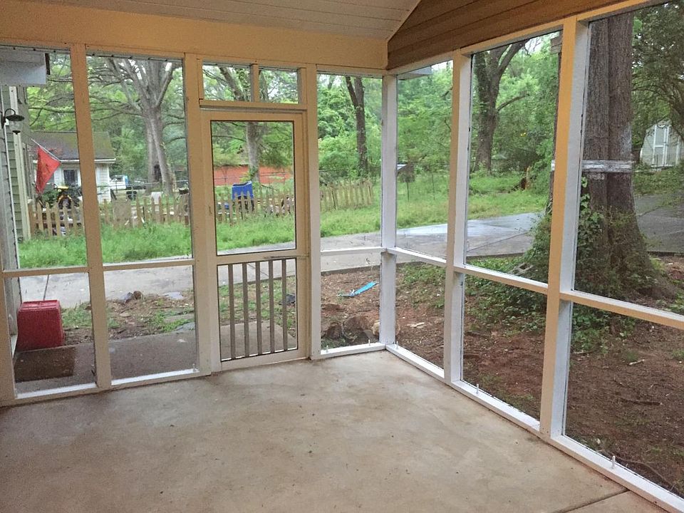 Screened Porch