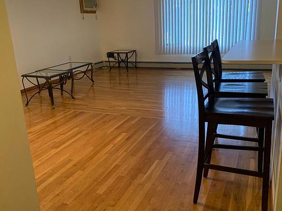 3rd image of 158 Morgan Pl #2