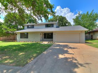 1213 Mockingbird Ln, Edmond, OK 73034