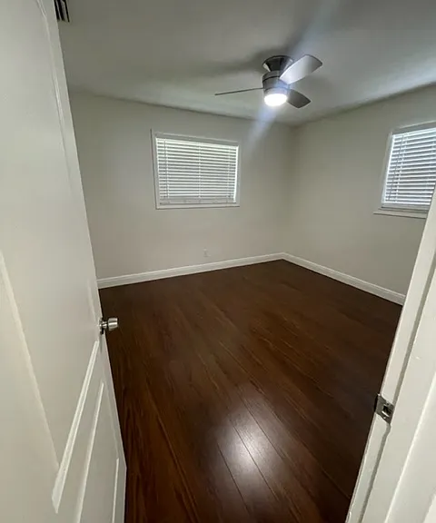 230 SW 65th Way — Photo 12
