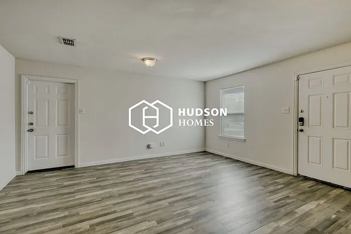 2563 Elsie Faye Heggins St — Photo 3