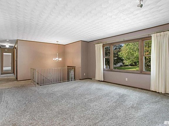 5th image of 9011 34th St W