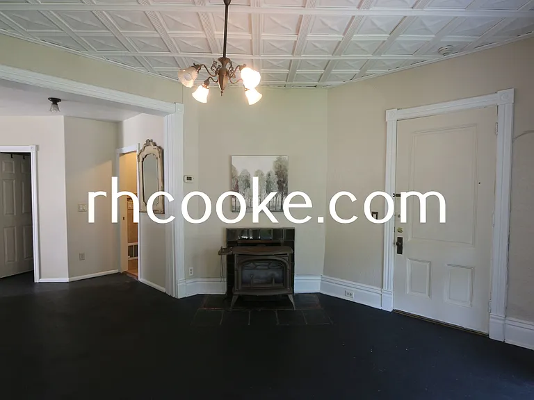 1207 W 7th Ave #1 — Photo 3