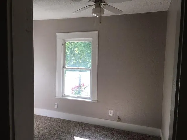 Den