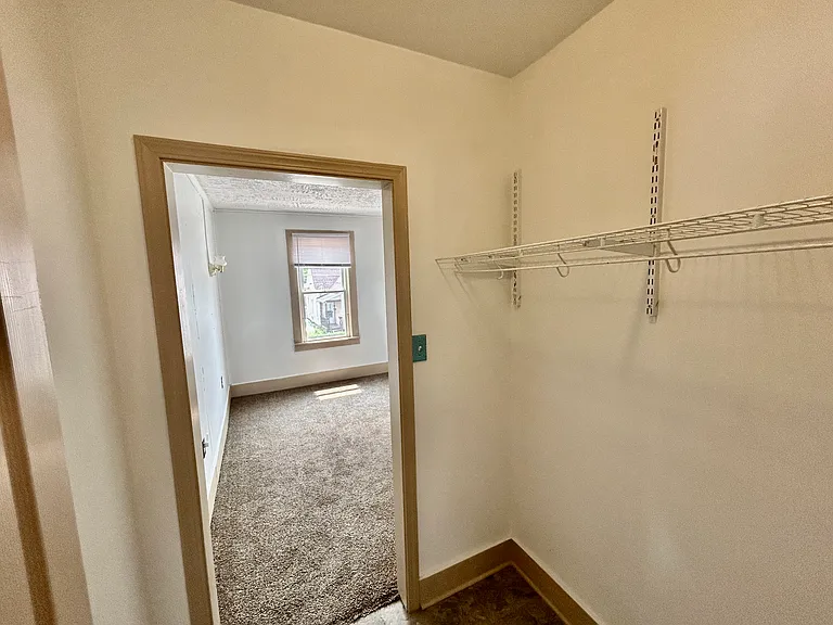 1020 W 18th St #2 — Photo 13